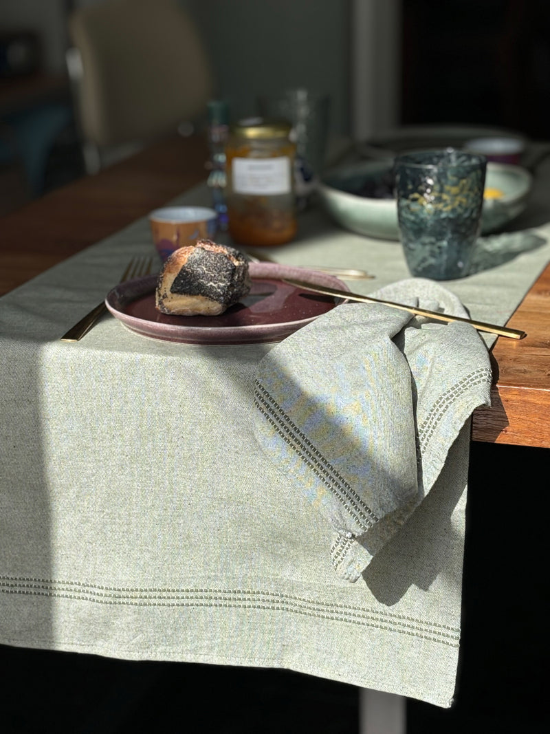 Catherine Lansfield Dining Christmas Notenkraker Katoenen Tafelkleed 137x229 cm Groen Catherine Lansfield Dining Christmas Notenkraker Katoenen Tafelkleed 137x229 cm Groen