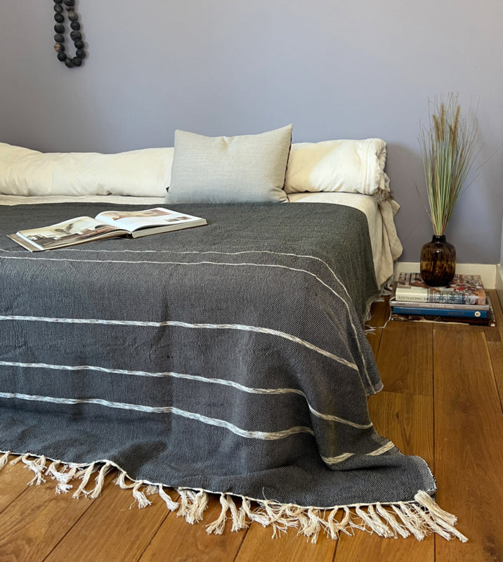 Throw Bedspread Nomade Stripe - Charcoal - 230x280cm